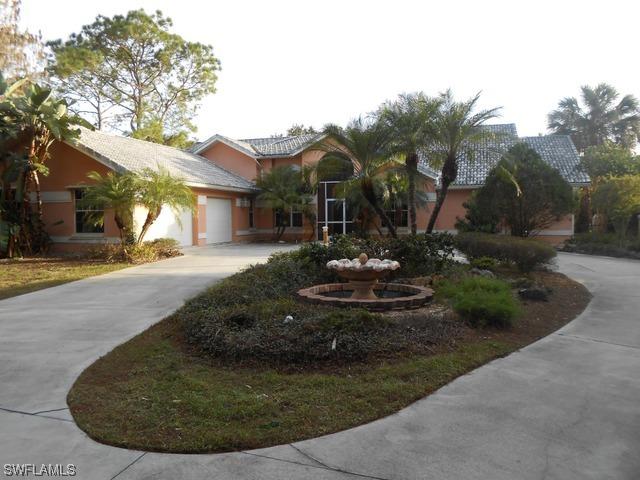 5830 Green Blvd., Naples, FL