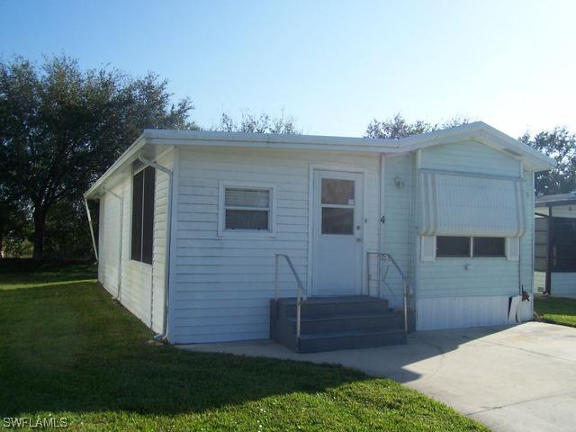 4 Bass Ln., Naples, FL 34114