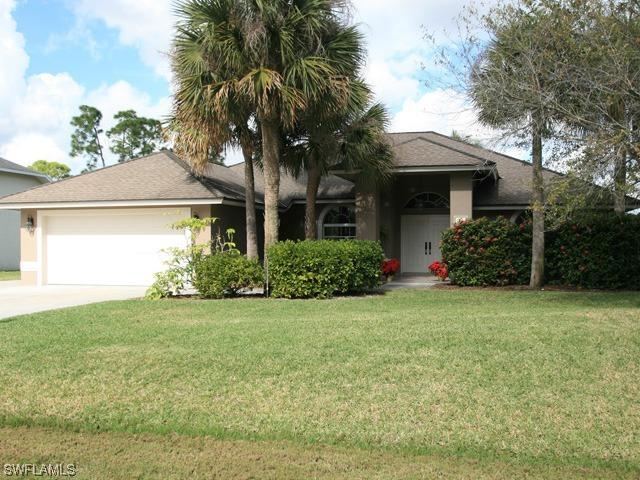 49 Mentor Dr., Naples, FL 34110