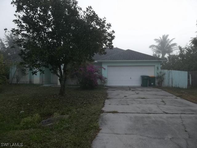 2342 54th Ter., Naples, FL