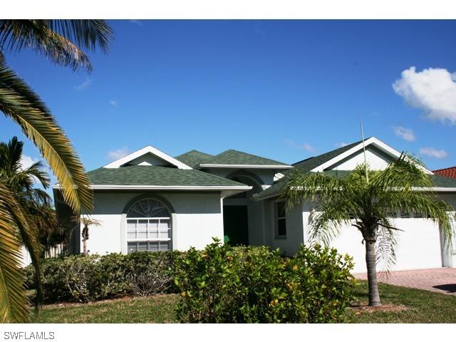 41 4th, Bonita Springs, FL 34134