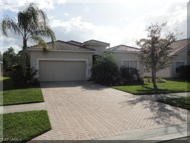 2741 Inlet Cove Ln., Naples, FL 34120