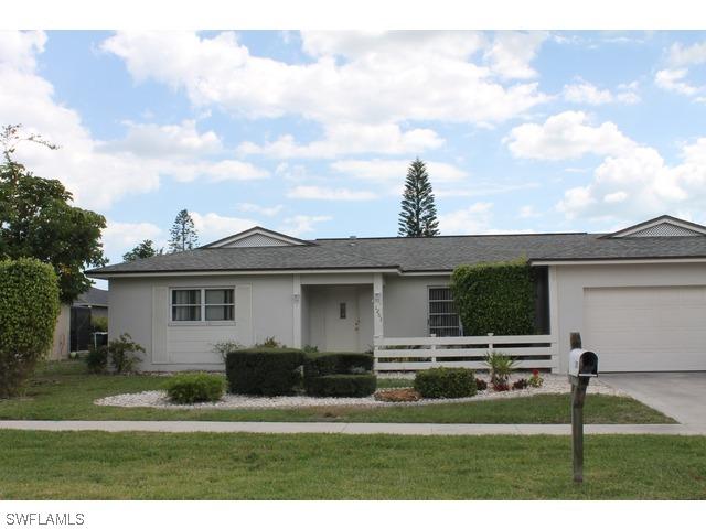 1263 Bluebird Ave., Marco Island, FL