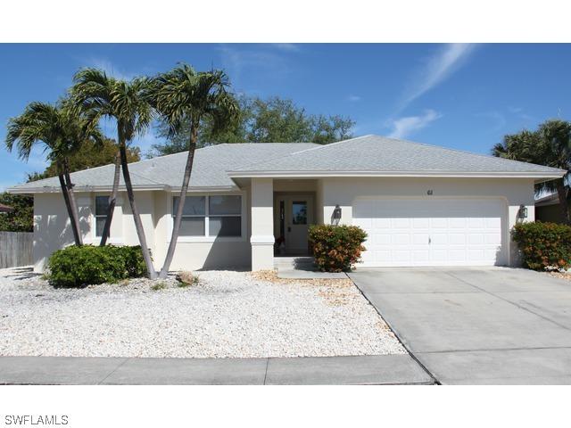 61 Tahiti Rd., Marco Island, FL