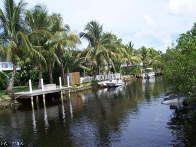 1287 Grand Canal Dr., Naples, FL 34110