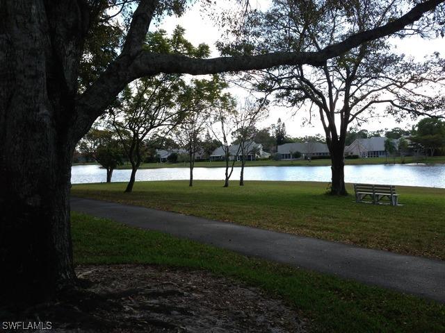 1804 Kings Lake Blvd. #101, Naples, FL