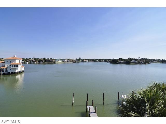 3500 Gulf Shore Blvd. #402, Naples, FL 34103