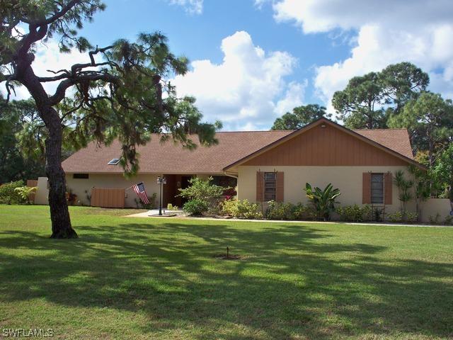 117 West St., Naples, FL 34108