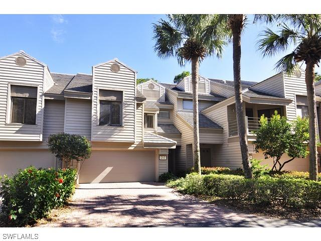 27137 Oakwood Lake Dr., Bonita Springs, FL 34134