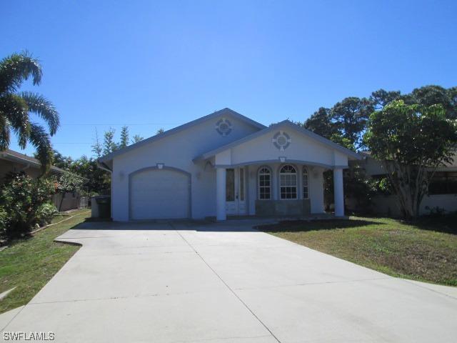 818 109th Ave., Naples, FL 34108