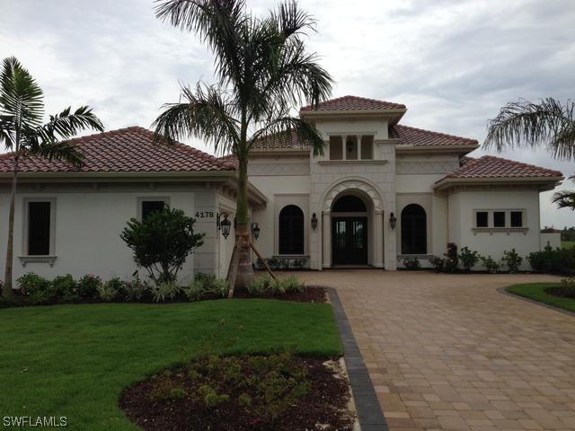 5981 Sunnyslope Dr., Naples, FL 34119