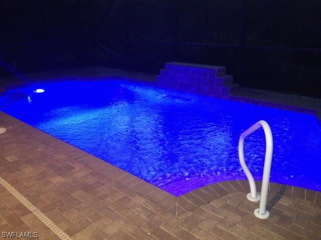 363 Saddlebrook Ln., Naples, FL 34110