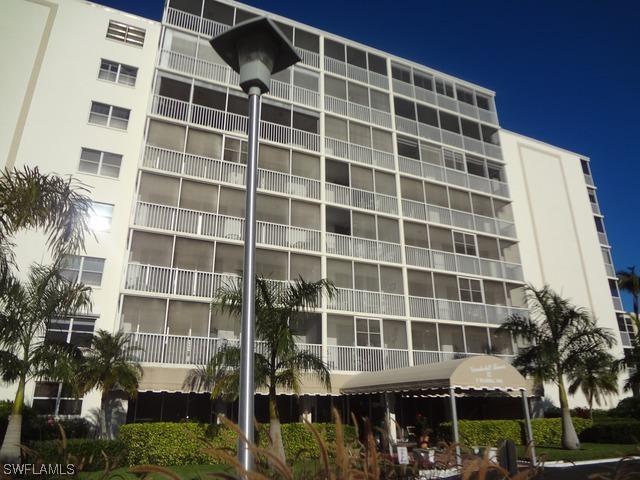 3 Bluebill Ave. #304, Naples, FL