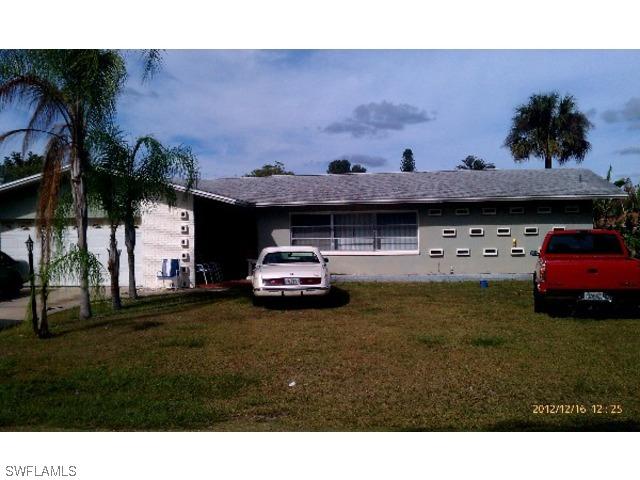 109 Highland Ave., Lehigh Acres, FL 33936