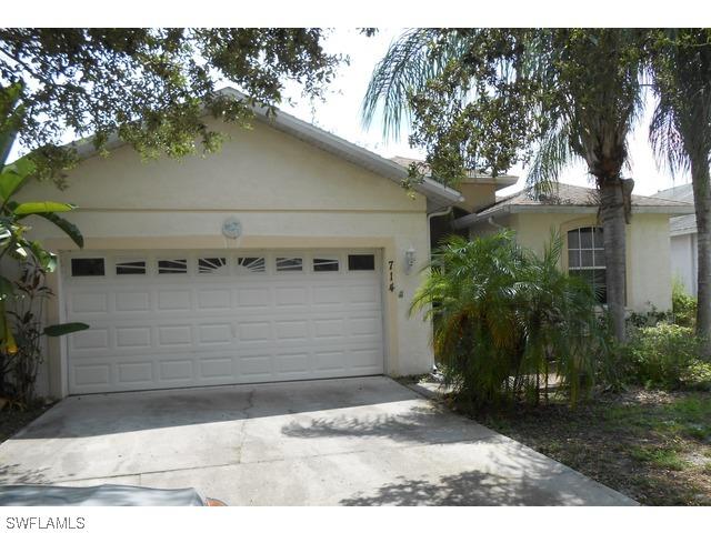 714 Crossfield Cir., Naples, FL