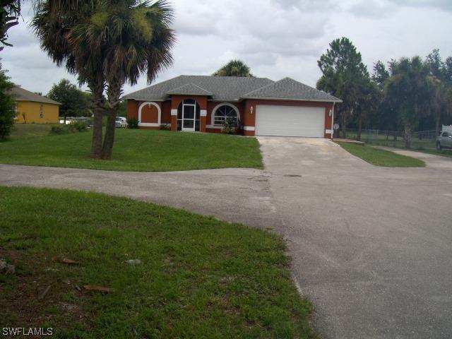 3291 20th Ave., Naples, FL 34120