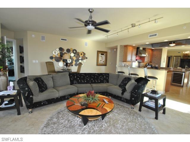 275 Indies Way #1101, Naples, FL 34110