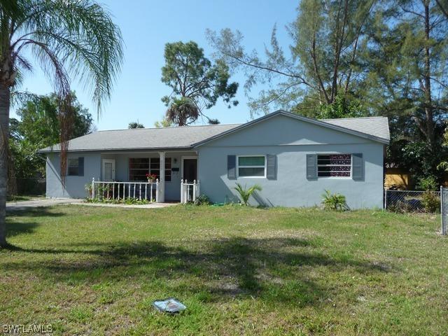 2698 Poinciana St., Naples, FL 34105