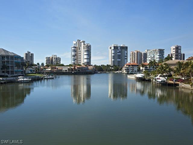 4155 Crayton Rd. #203, Naples, FL 34103