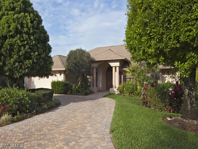 7052 Mill Run Cir., Naples, FL 34109