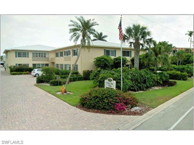 1950 Gulf Shore Blvd. #104, Naples, FL 34102