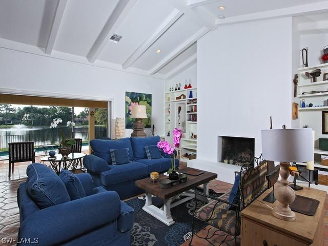 860 Swallow Point, Naples, FL