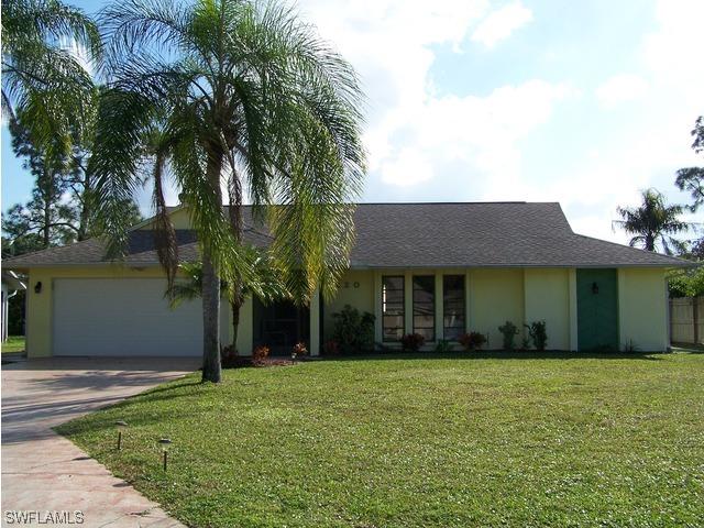 220 Kirtland Dr., Naples, FL 34110