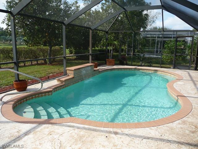 218 Pinehurst Cir., Naples, FL 34113