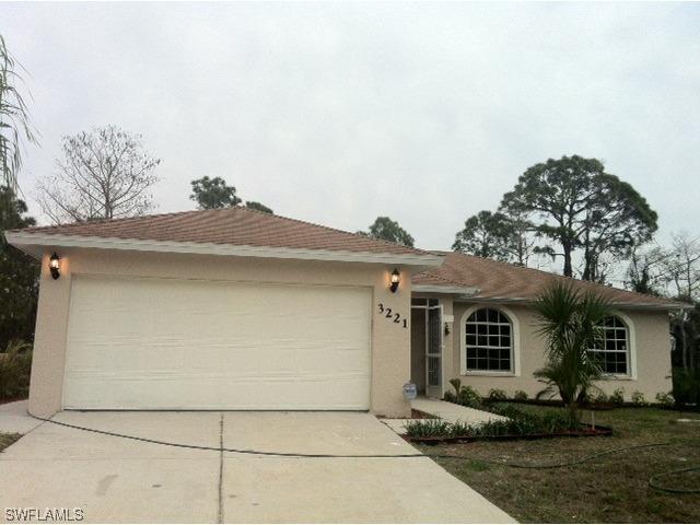 3221 22nd Ave., Naples, FL 34120
