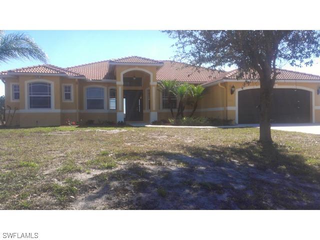 2480 43rd Ave., Naples, FL 34120