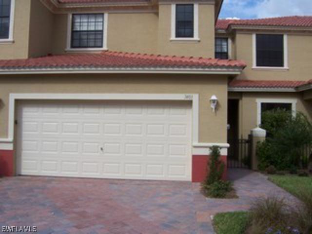 7401 Bristol Cir., Naples, FL 34119