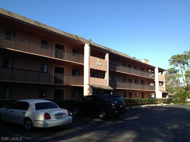 5789 Gage Ln., Naples, FL