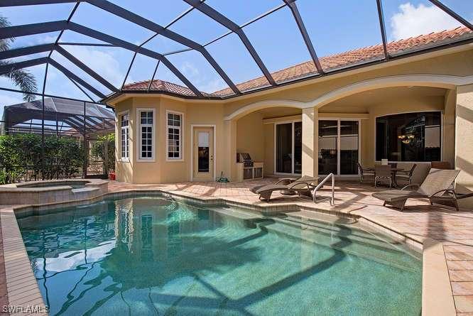 5600 Hammock Isles Dr., Naples, FL 34119