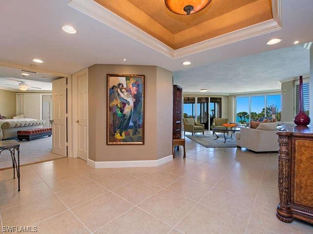 8111 Bay Colony Dr. #103, Naples, FL 34108