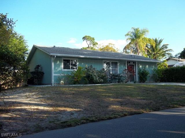 27211 Sun Aqua Ln., Bonita Springs, FL 34135