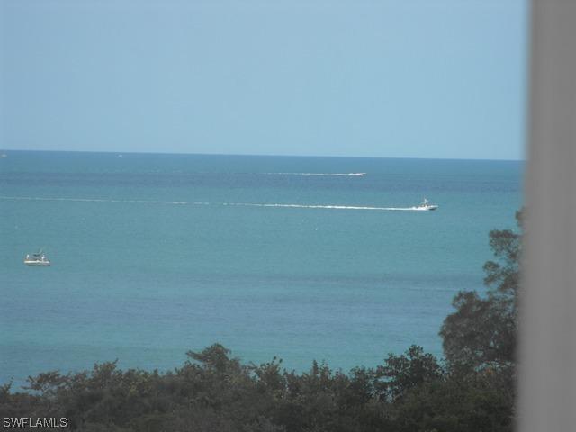 15 Bluebill Ave. #705, Naples, FL