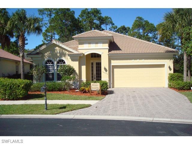 16220 Parque Ln., Naples, FL 34110