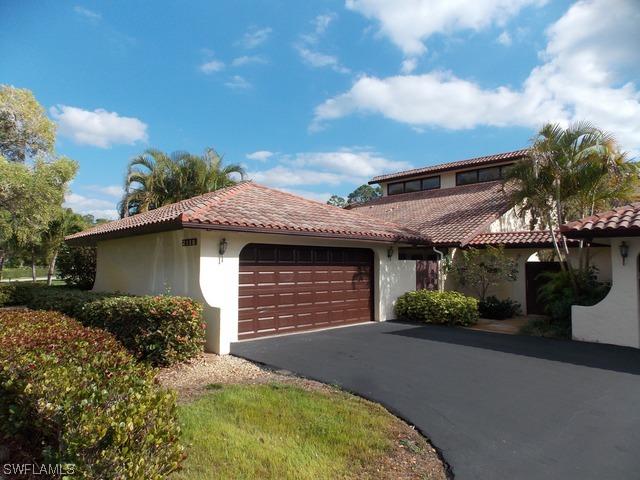 2118 Buckingham Ln., Naples, FL 34112