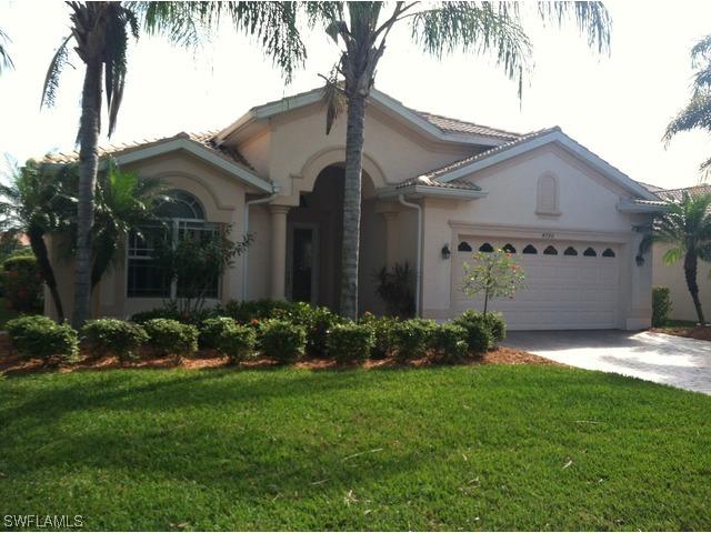 4790 Cerromar Dr., Naples, FL 34112