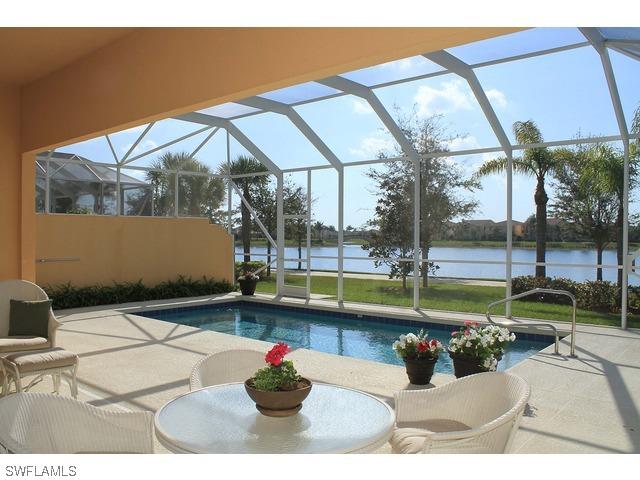 8011 Valentina Ct., Naples, FL 34114