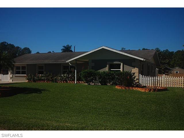 465 Castle Rd., Naples, FL