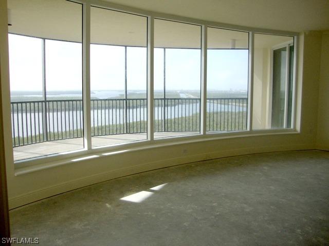 1050 Borghese Ln. #1504, Naples, FL 34114