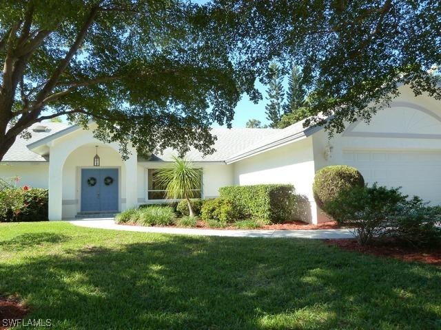 174 Pinehurst Cir., Naples, FL 34113
