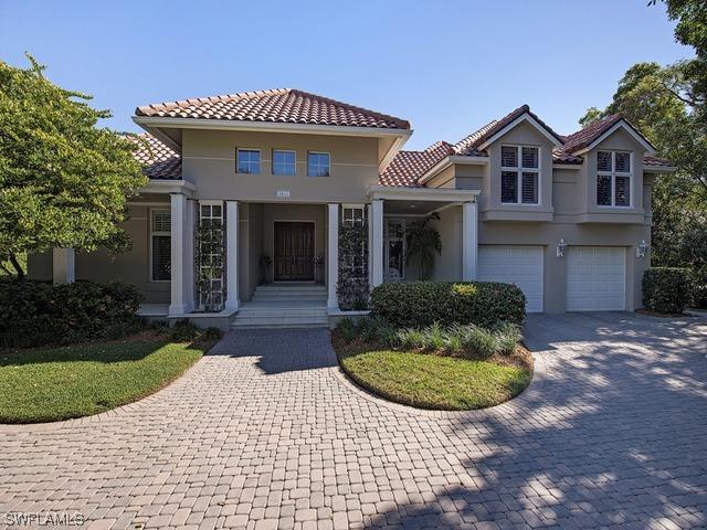 3811 Fort Charles Dr., Naples, FL 34102
