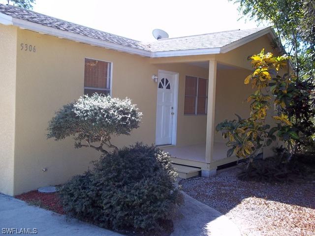 5306 Mccarty St., Naples, FL 34113