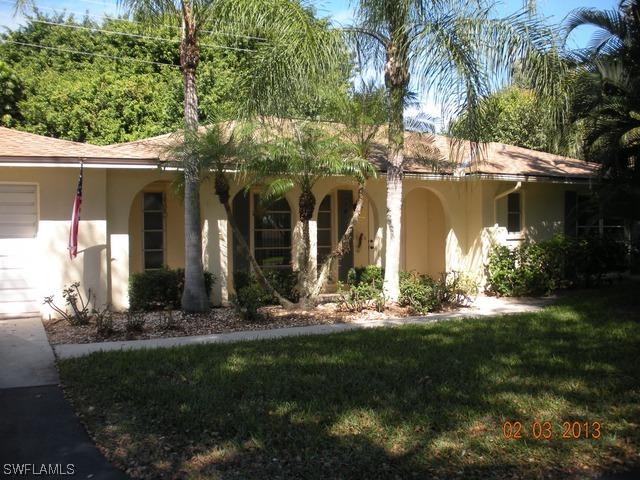 107 Wintergreen Way #1, Naples, FL