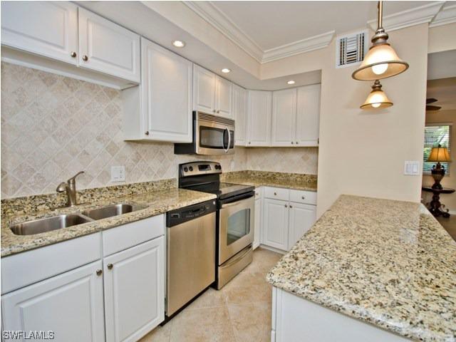 788 Park Shore Dr. #D-11, Naples, FL