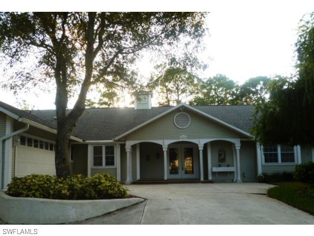 5601 Cypress Hollow Way, Naples, FL 34109