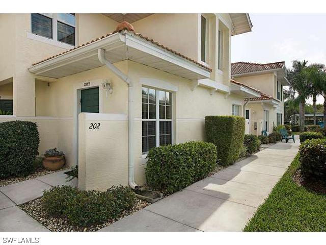 5010 Cedar Springs Dr. #202, Naples, FL 34110