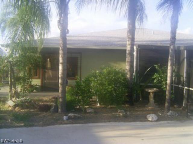 321 20th Ave., Naples, FL 34120